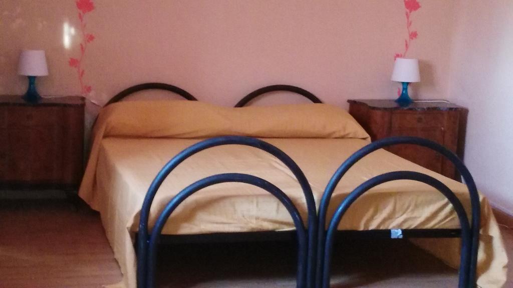 Bed and Breakfast Pietra Nera à Piedimonte Etneo Extérieur photo